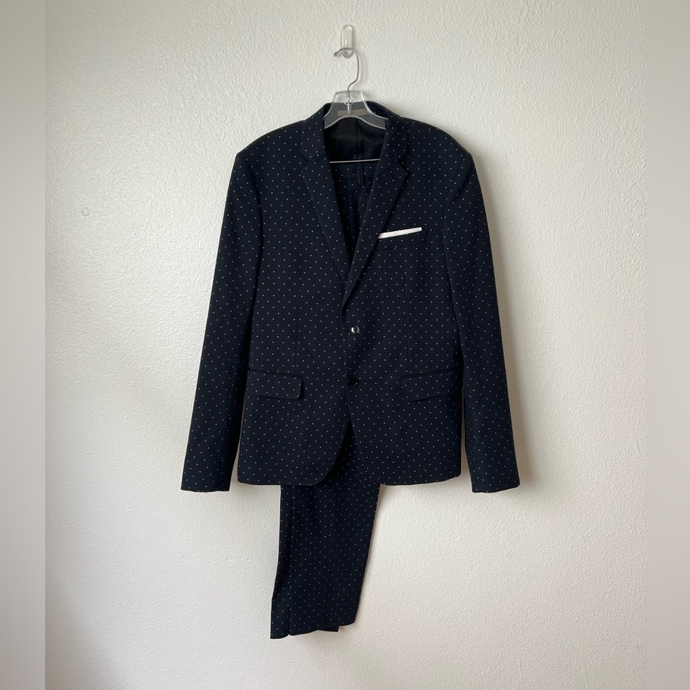 Zara Man polka dot two-piece tuxedo suit